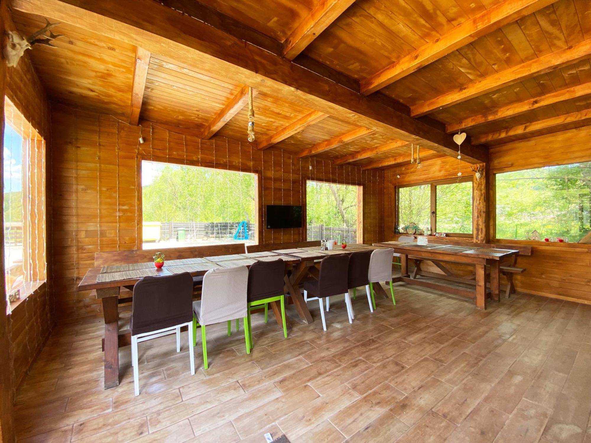 La Cabane Rasnov Exterior photo